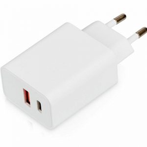 Сетевое зарядное устройство c выходами USB-A и USB-C и быстрой зарядкой QC/PD «Recharger Pro», 30 Вт
